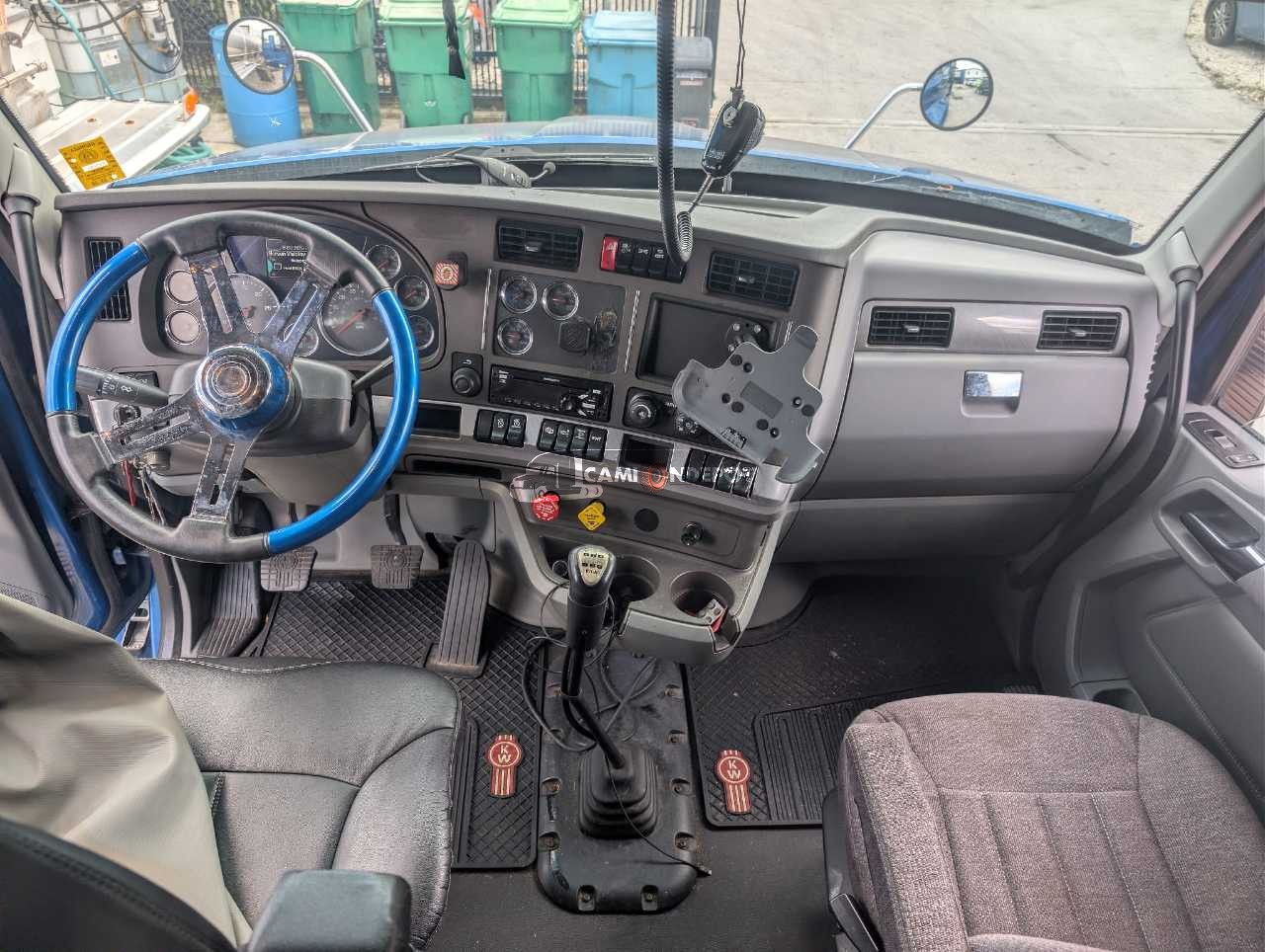 Truck Thumbnail 4
