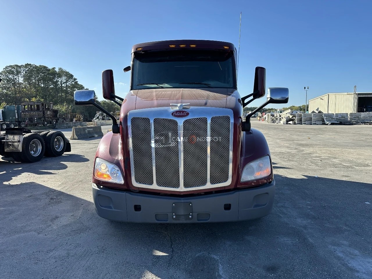 Truck Thumbnail 2