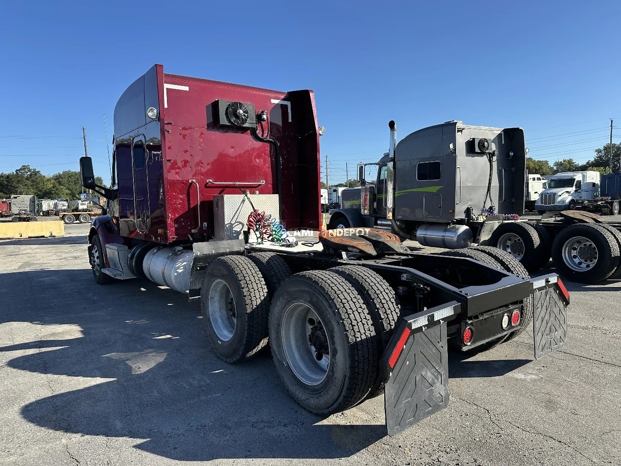 Truck Thumbnail 3