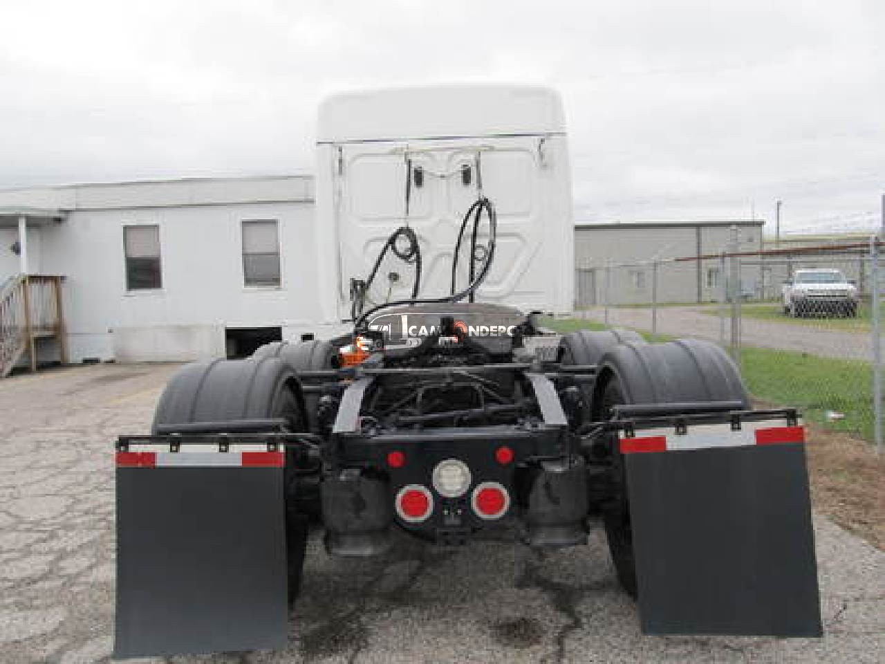 Truck Thumbnail 5