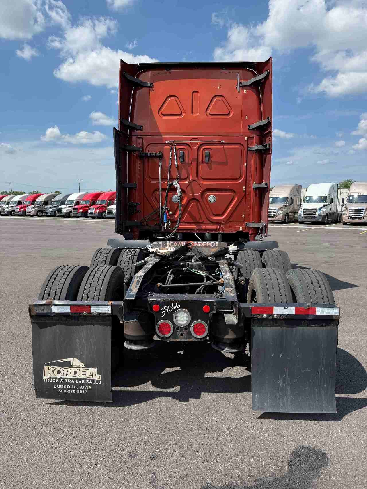 Truck Thumbnail 5