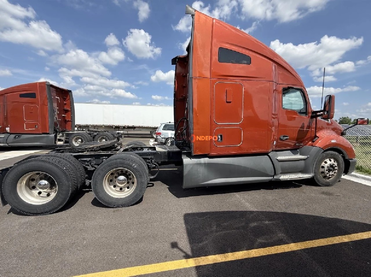 Truck Thumbnail 2