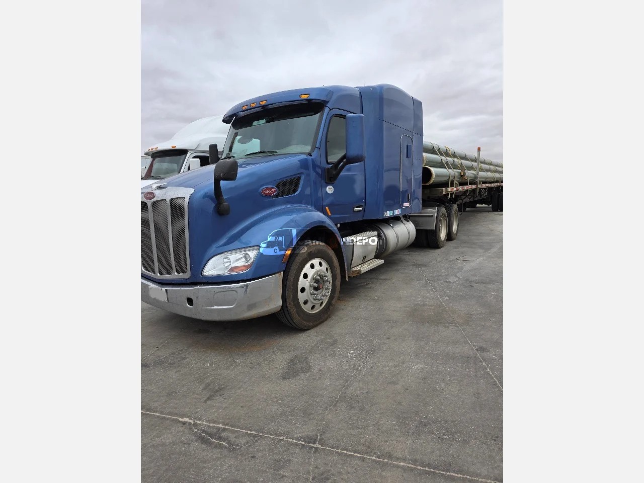 Truck Thumbnail 2