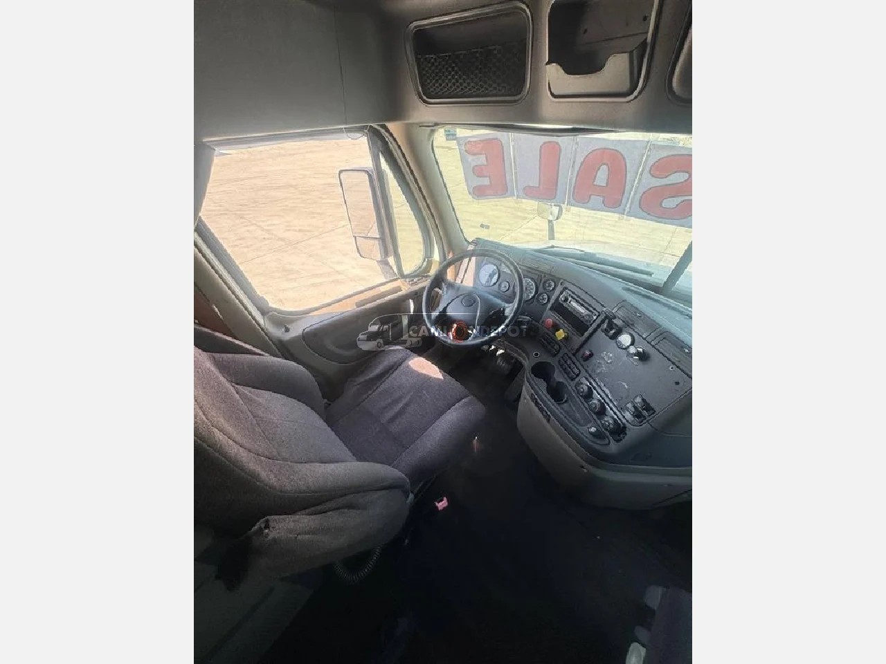 Truck Thumbnail 3