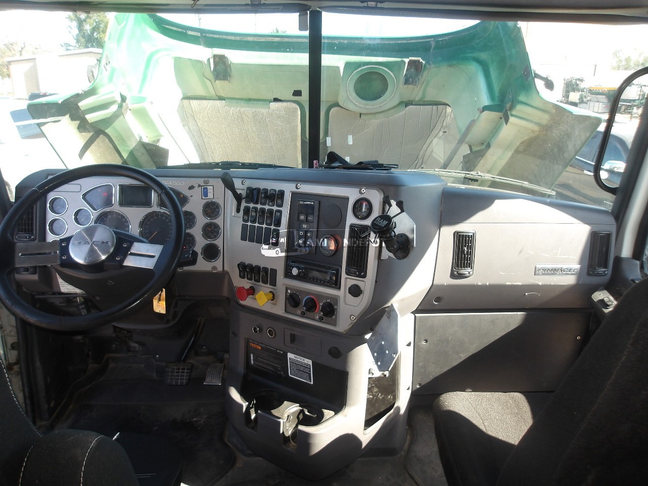 Truck Thumbnail 2