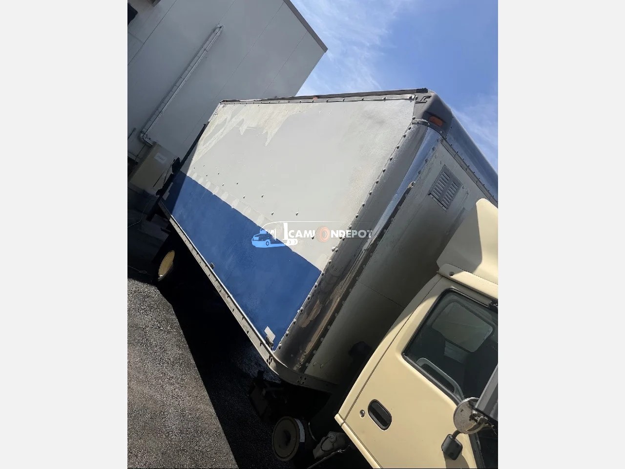Truck Thumbnail 4
