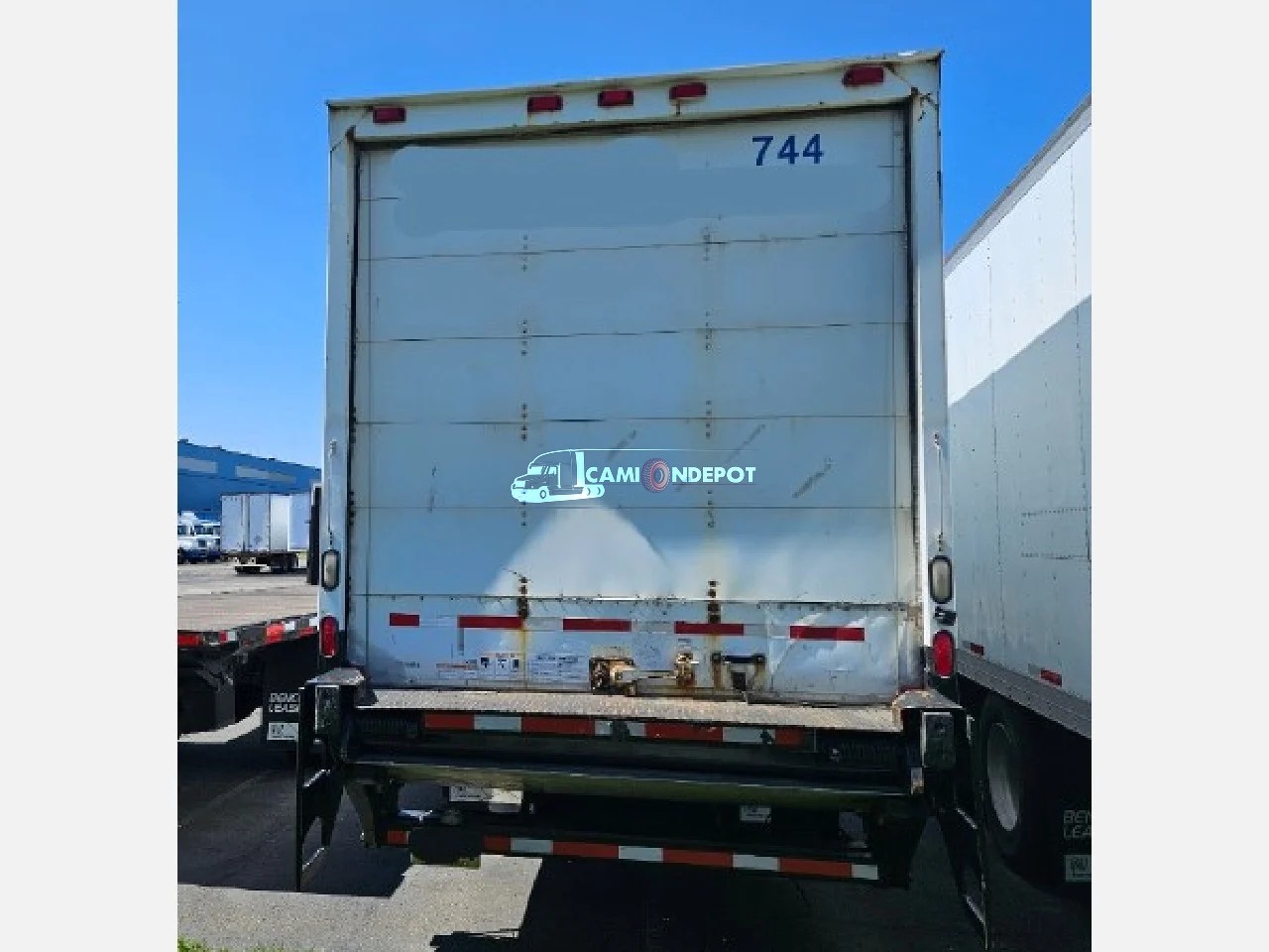 Truck Thumbnail 2