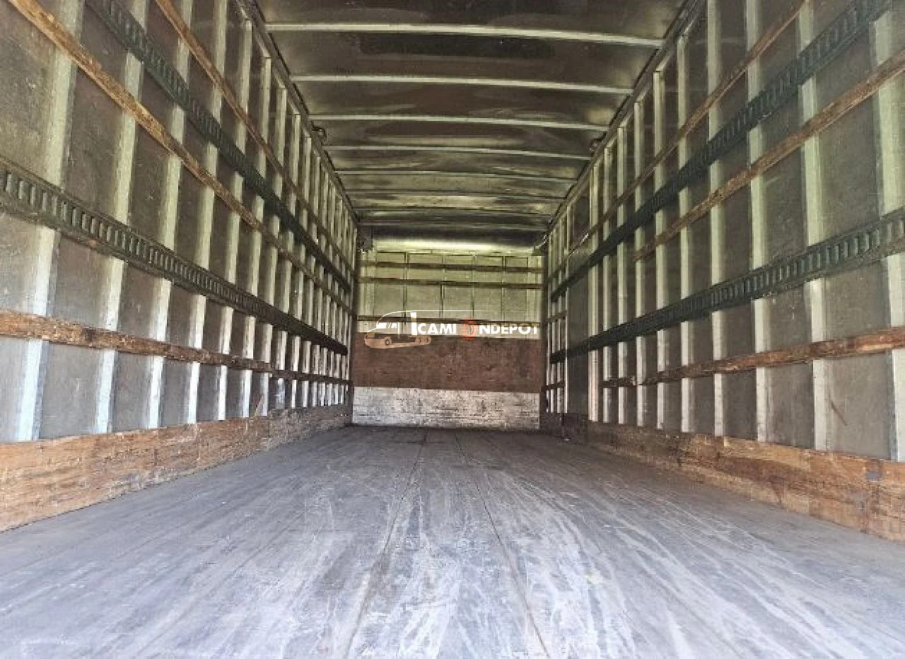 Truck Thumbnail 4