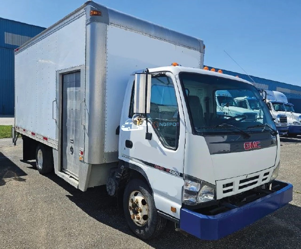 Truck Thumbnail 3