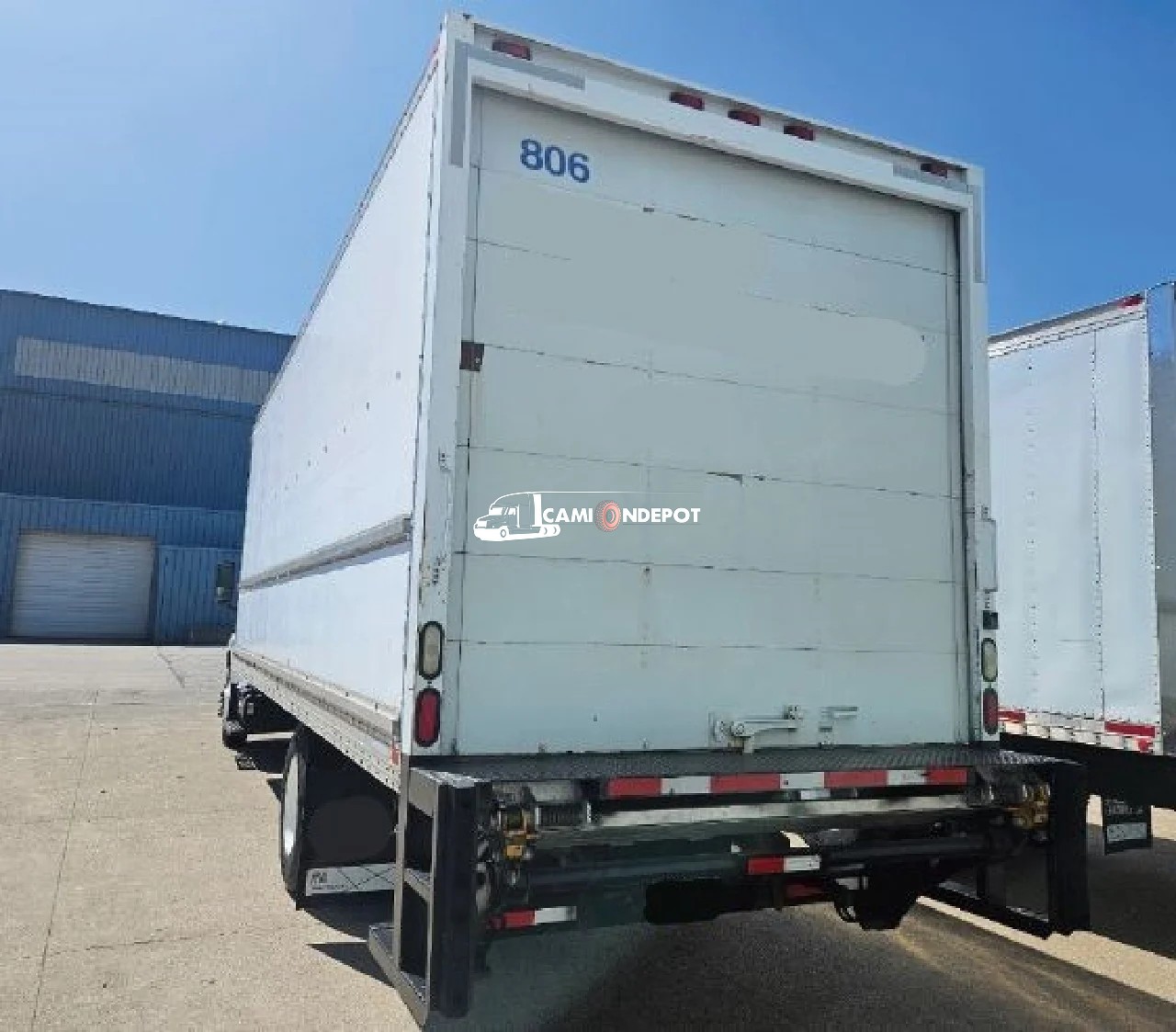Truck Thumbnail 3