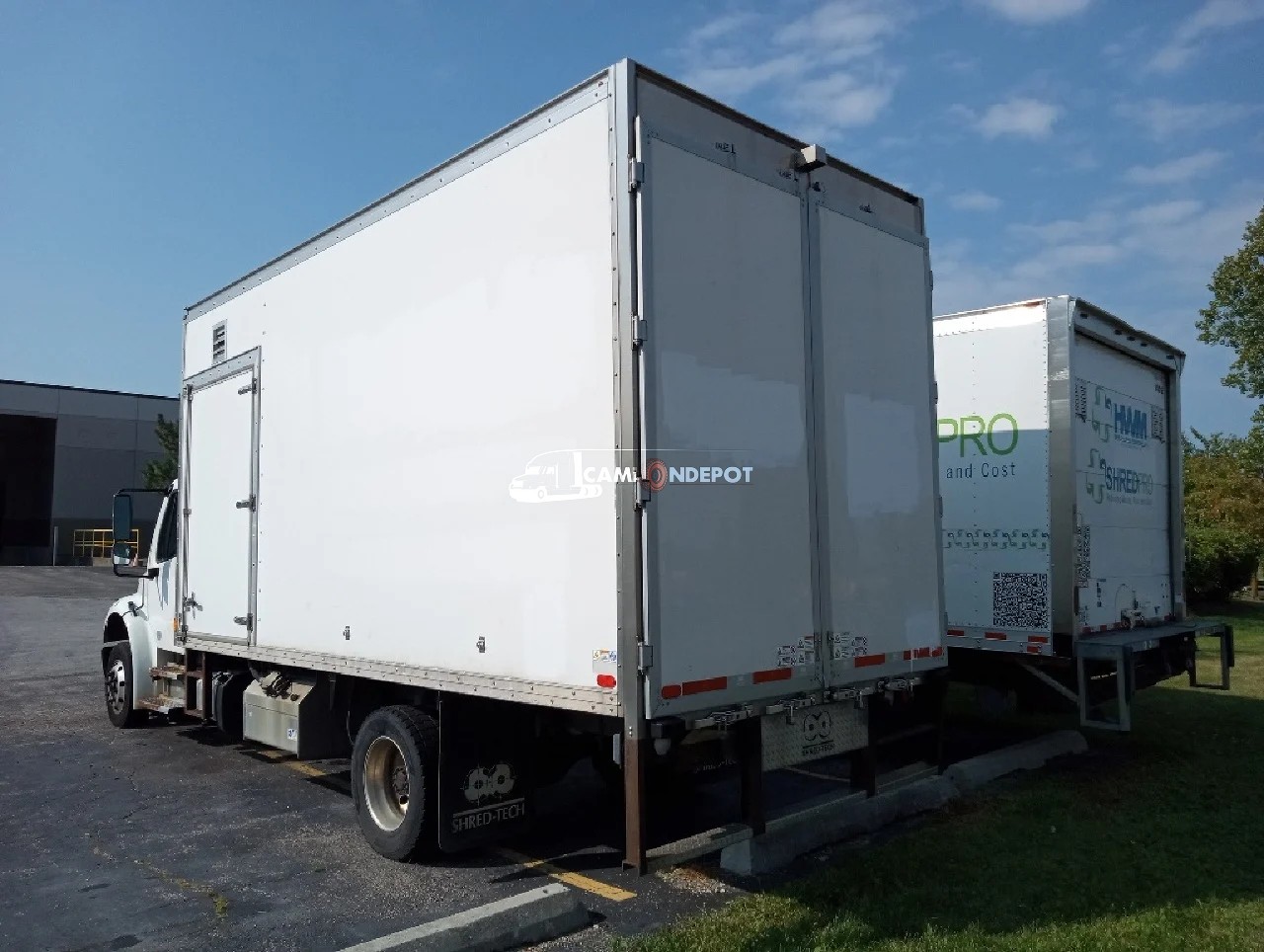 Truck Thumbnail 2