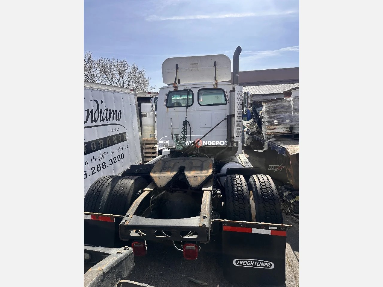 Truck Thumbnail 3