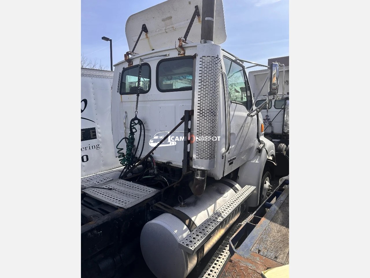 Truck Thumbnail 4