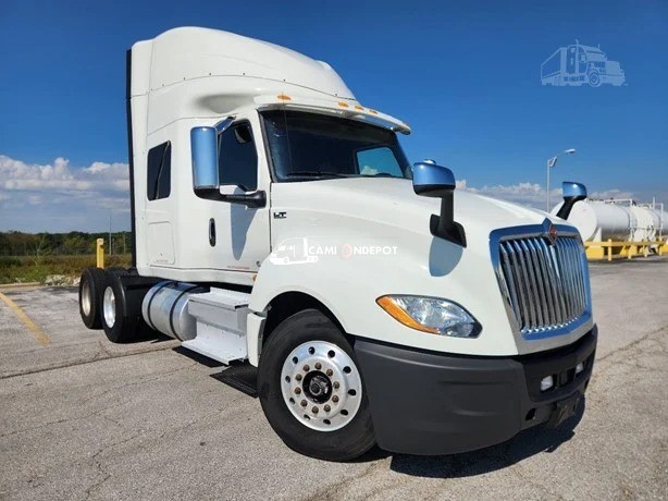Truck Thumbnail 3
