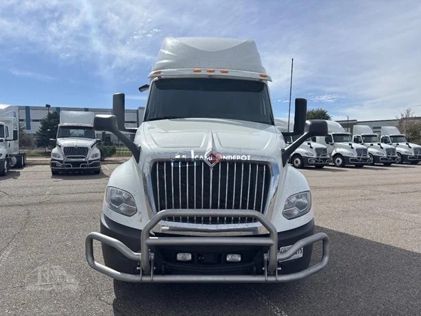 Truck Thumbnail 2