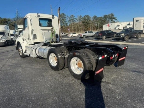 Truck Thumbnail 2