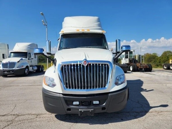 Truck Thumbnail 4