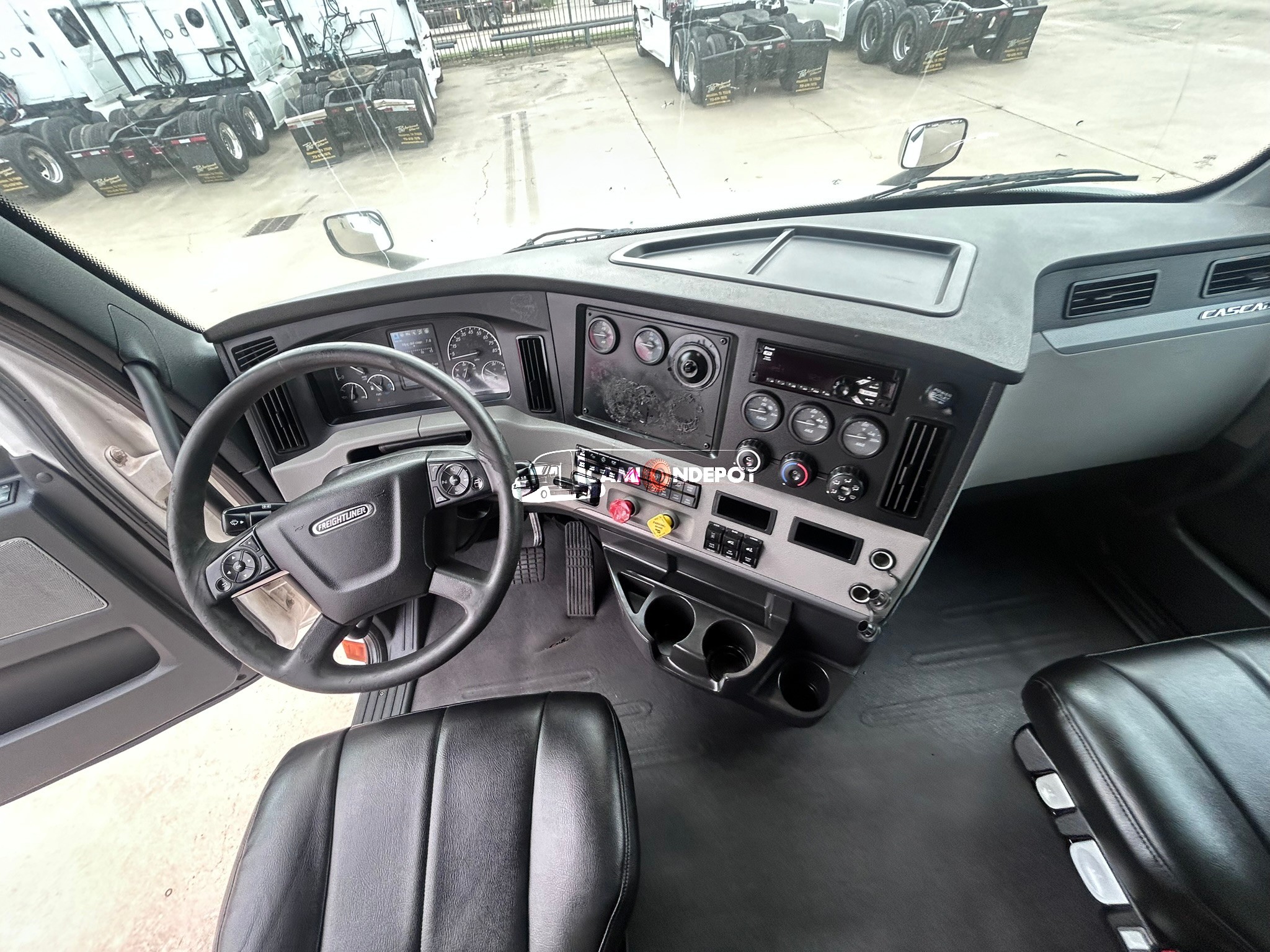 Truck Thumbnail 15
