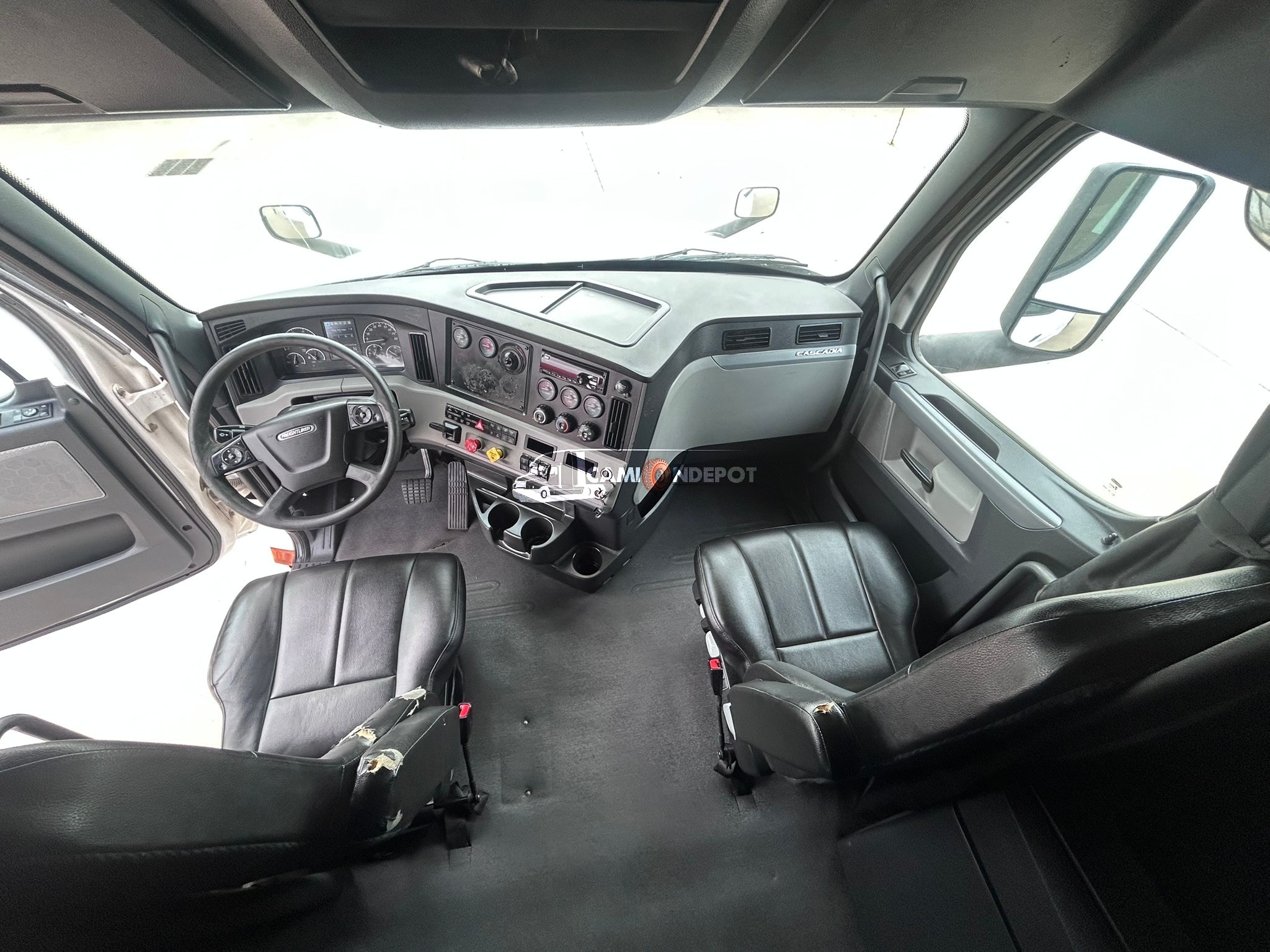 Truck Thumbnail 16