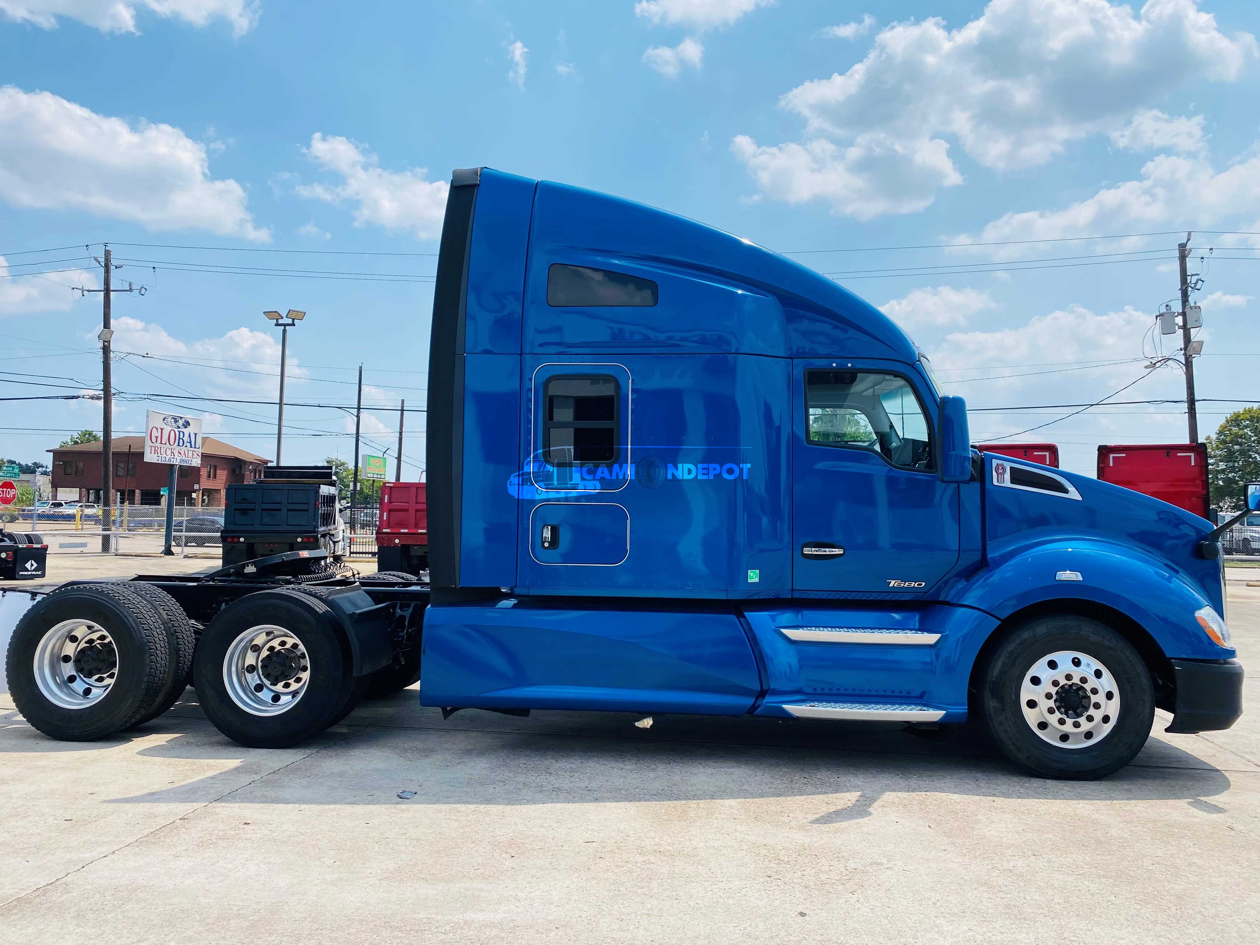 Truck Thumbnail 4