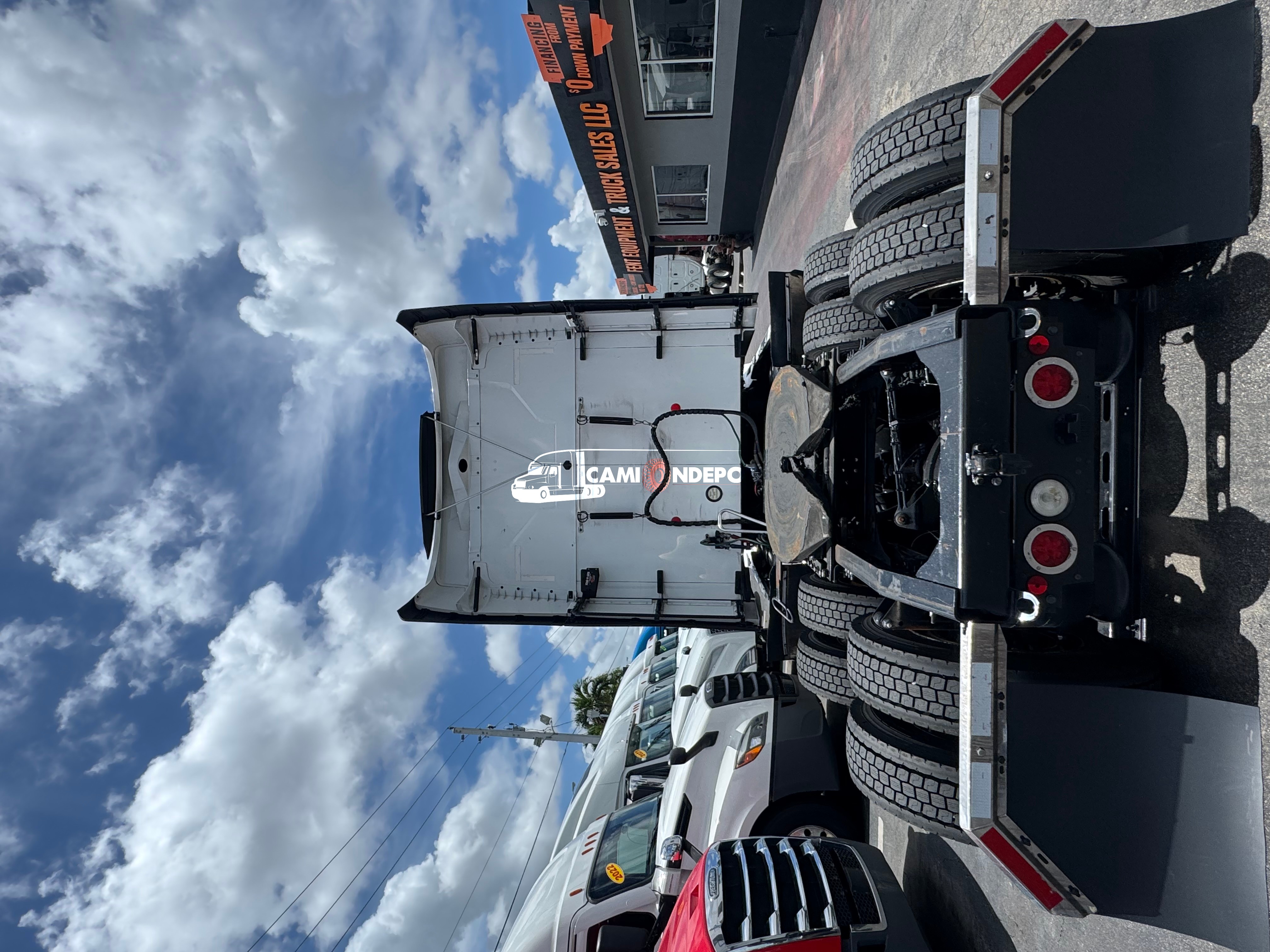 Truck Thumbnail 6