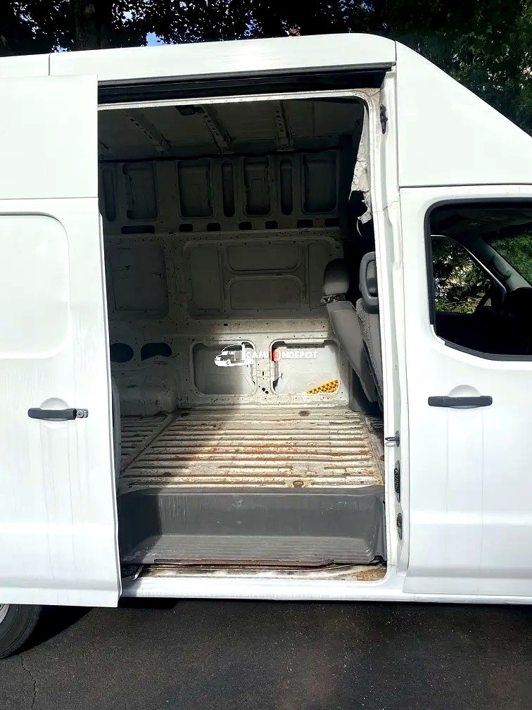 Truck Thumbnail 3